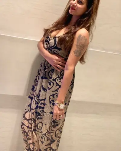 Dhanaura Escort